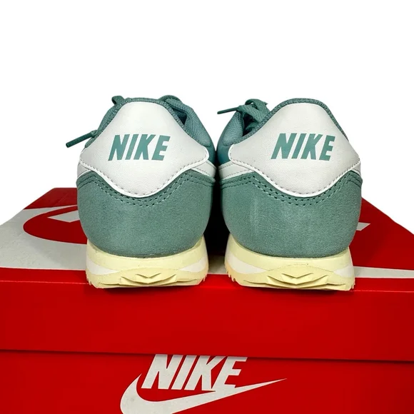 Nike Cortez TXT Cannon / Sail Big Kids Sneakers Size 5Y IH7654-001 - Picture 4 of 12